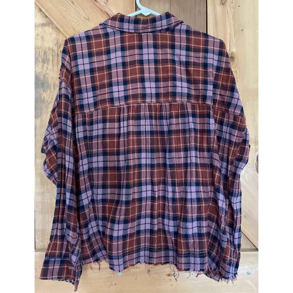Pilcro Anthropologie Plaid Button Up Shirt Sz M High Low Frayed Hem Cropped Boxy - Picture 4 of 7